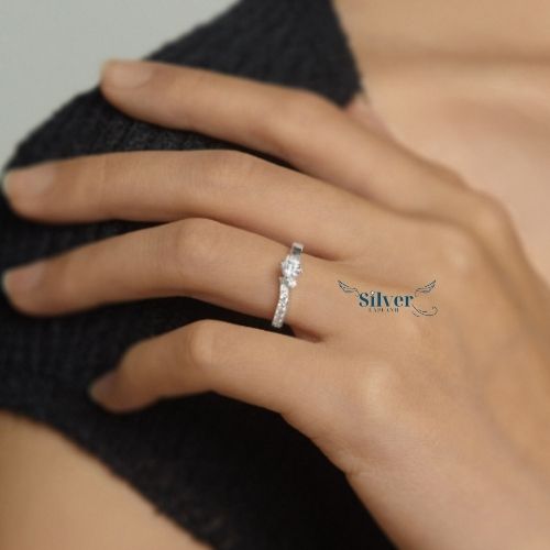 Nhẫn Bạc Nữ 925 Xoắn Vô Cực Đính Đá Xinh Xắn - Ảnh 2