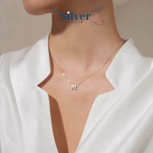 Vòng bạc nữ nhẹ nhàng – Vẻ đẹp của sự tối giản